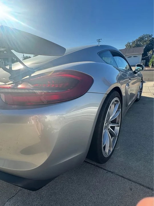 2016 Porsche 981 Cayman GT4 - Image 3 of 13
