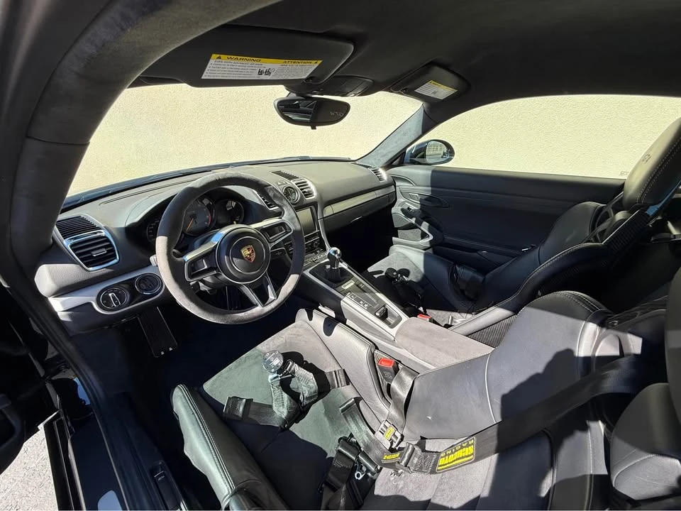 2016 Porsche 981 Cayman GT4 - Image 9 of 9