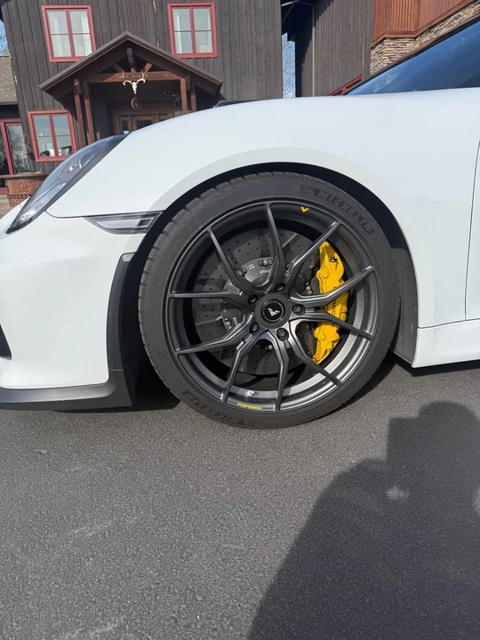 2016 Porsche 981 Cayman GT4 - Image 7 of 7