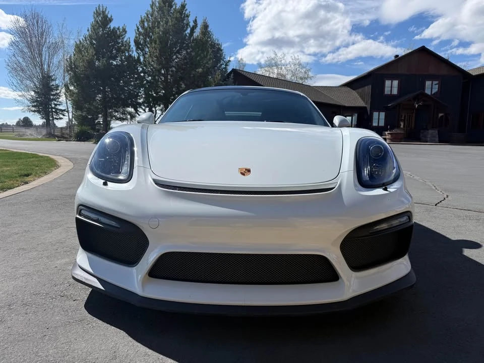 2016 Porsche 981 Cayman GT4 - Image 2 of 7