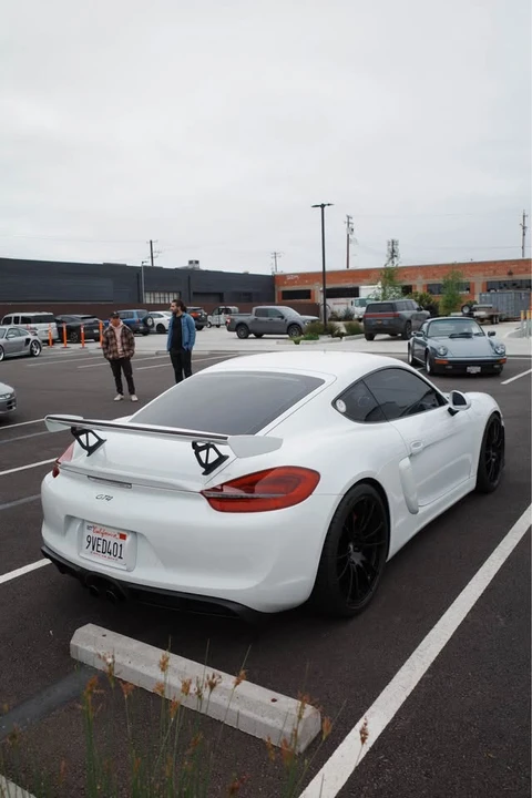 2016 Porsche 981 Cayman GT4 - Image 6 of 14