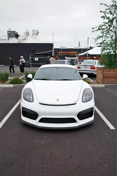 2016 Porsche Cayman GT4 Coupe