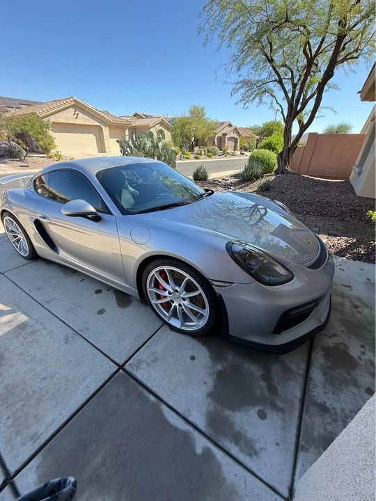 2016 Porsche 981 Cayman GT4 - Image 13 of 18