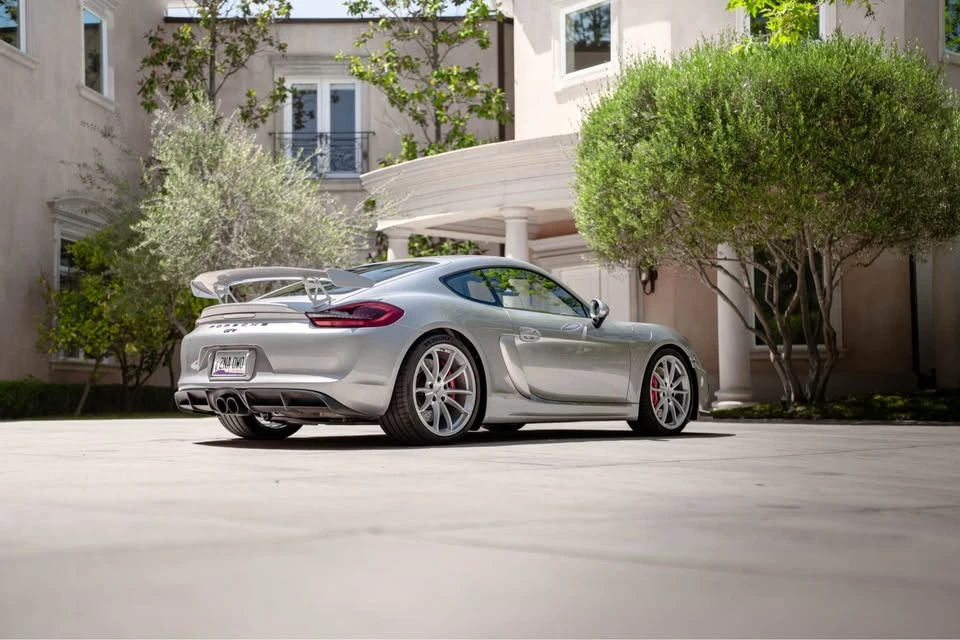 2016 Porsche 981 Cayman GT4 - Image 3 of 18