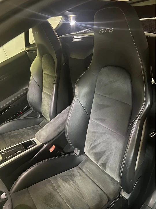 2016 Porsche 981 Cayman GT4 - Image 5 of 18