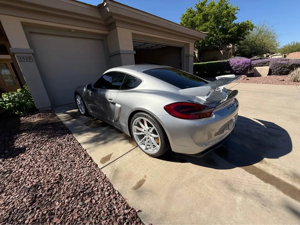 2016 Porsche 981 Cayman GT4 - Image 11 of 18