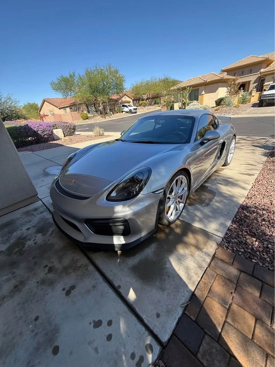 2016 Porsche 981 Cayman GT4 - Image 9 of 18