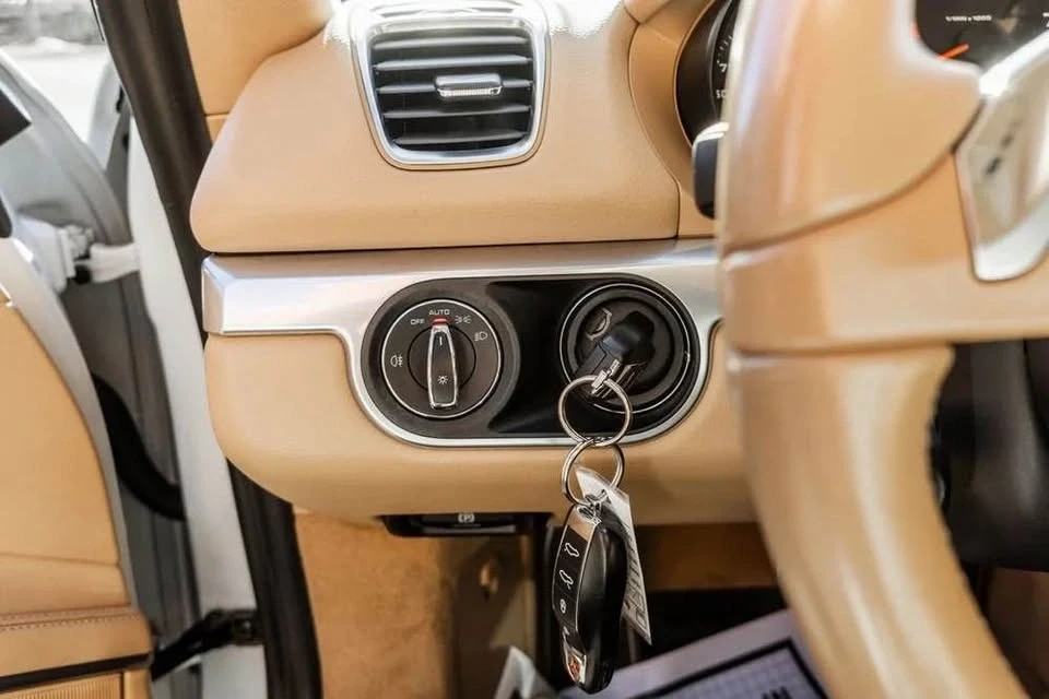 2016 Porsche 981 Cayman S - Image 12 of 19