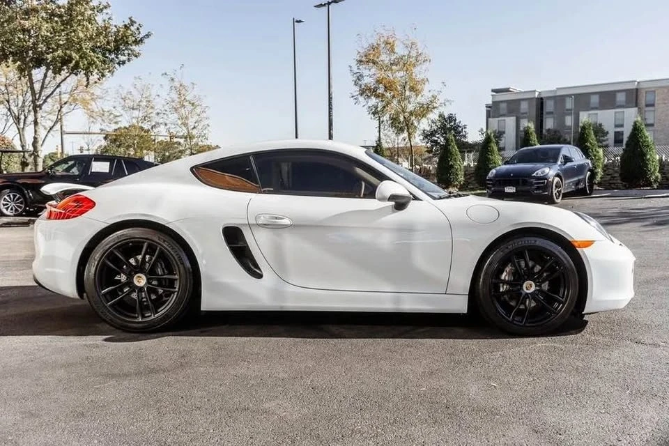 2016 Porsche 981 Cayman S - Image 3 of 19