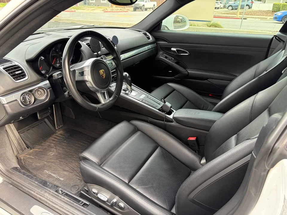 2016 Porsche 981 Cayman - Image 8 of 12
