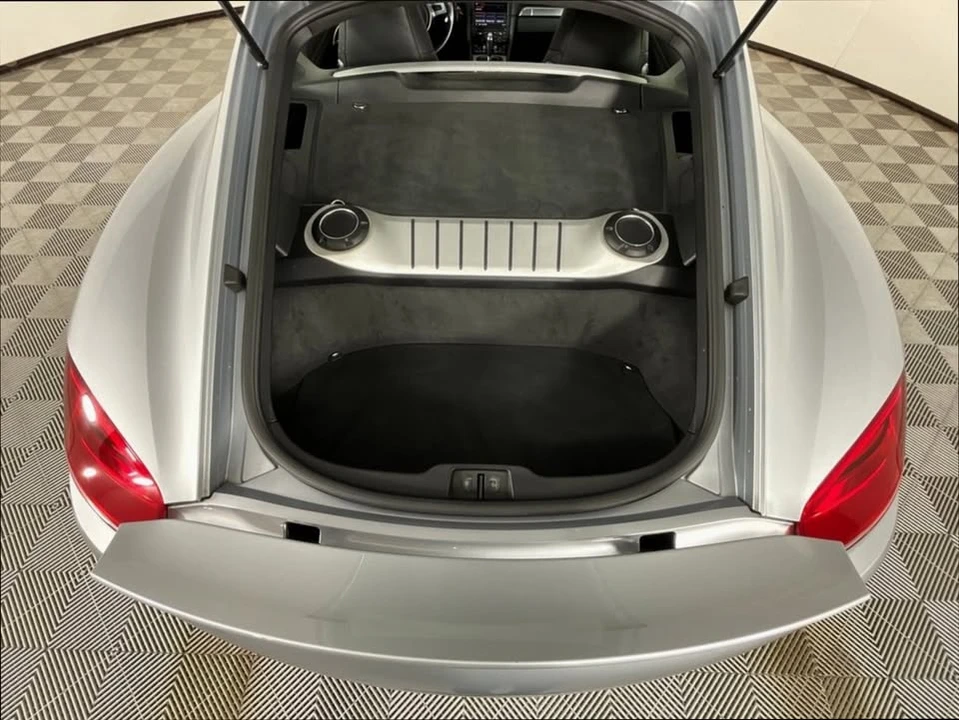 2016 Porsche 981 Cayman - Image 19 of 20