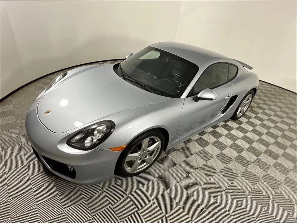2016 Porsche 981 Cayman - Image 9 of 20