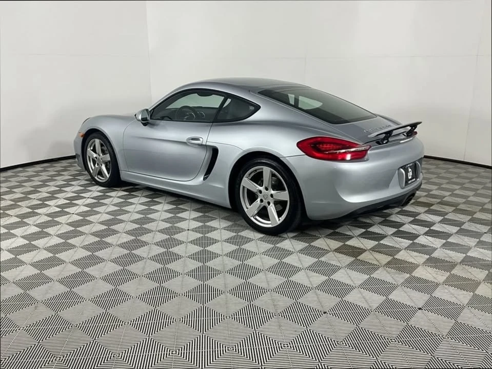 2016 Porsche 981 Cayman - Image 3 of 20