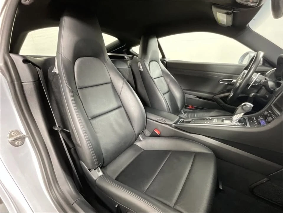 2016 Porsche 981 Cayman - Image 17 of 20
