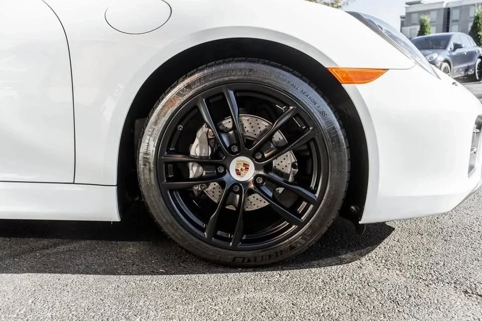 2016 Porsche 981 Cayman - Image 3 of 20