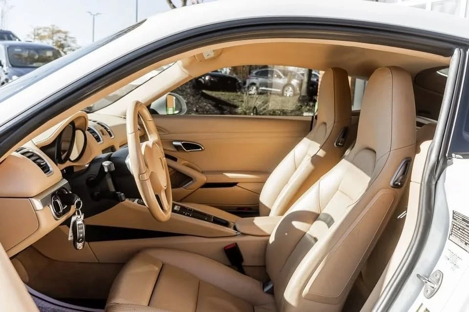2016 Porsche 981 Cayman - Image 12 of 20