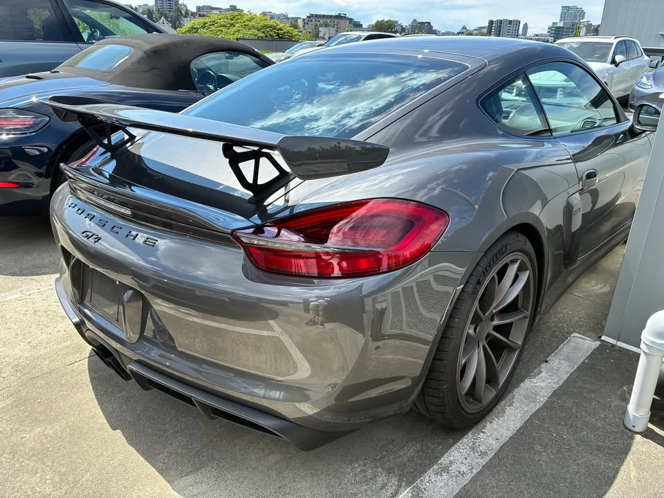2016 Porsche 981 Cayman GT4 - Image 2 of 20