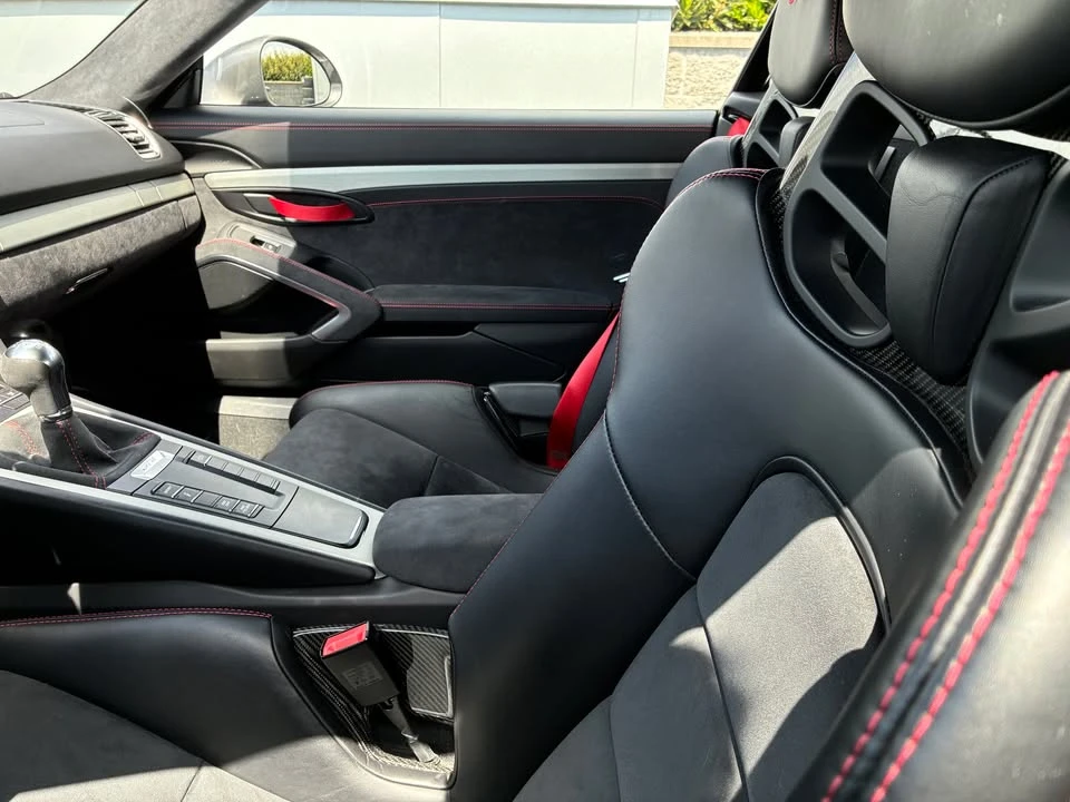 2016 Porsche 981 Cayman GT4 - Image 17 of 20