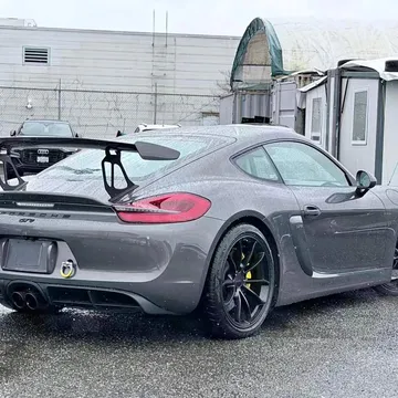 2016 Porsche Cayman GT4
