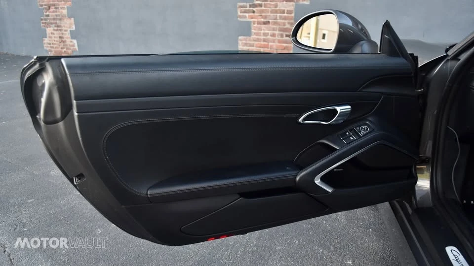 2016 Porsche 981 Cayman GTS - Image 16 of 19