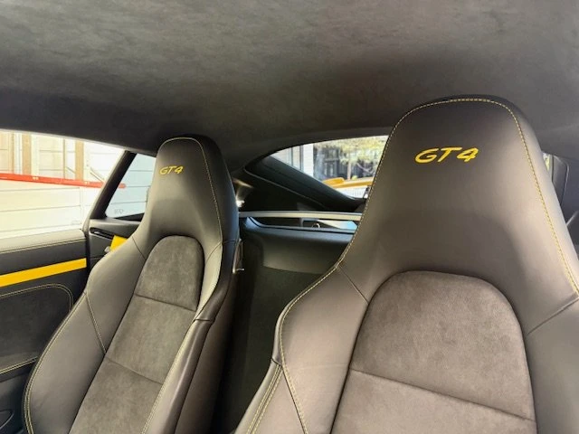 2016 Porsche 981 Cayman GT4 - Image 4 of 6