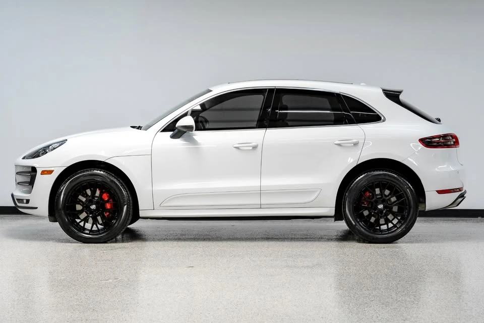 2016 Porsche Macan - Image 10 of 19