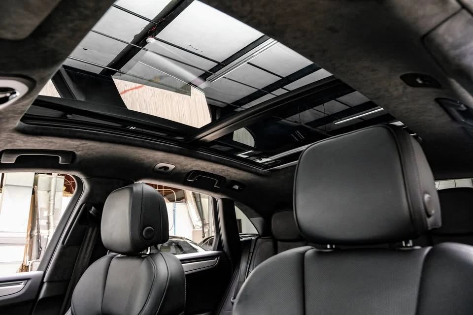 2016 Porsche Macan - Image 5 of 19