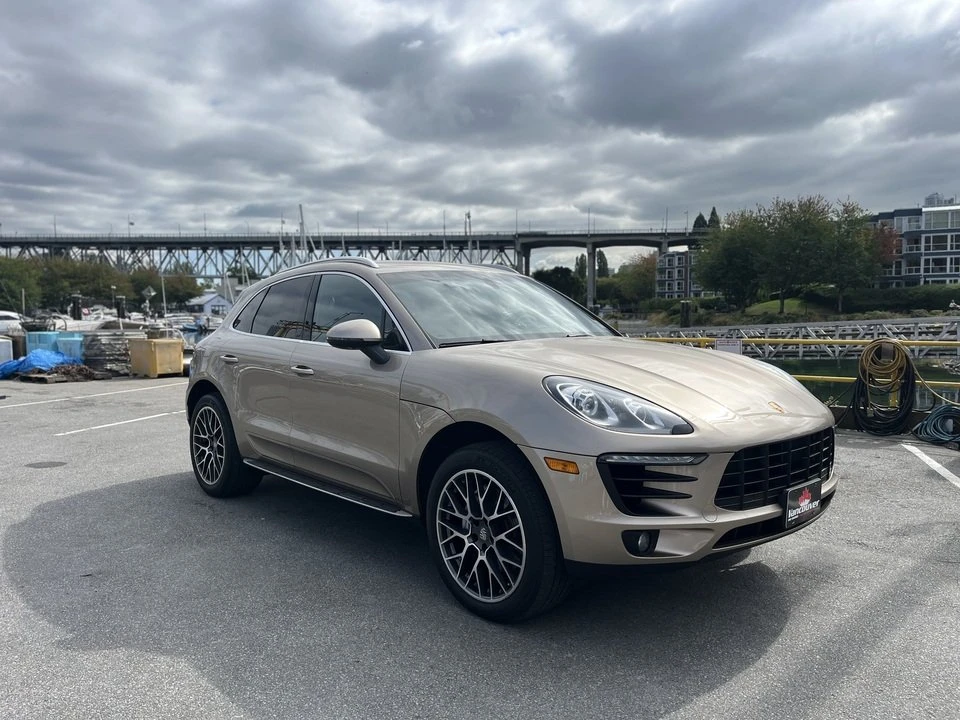 2016 Porsche Macan - Image 7 of 20