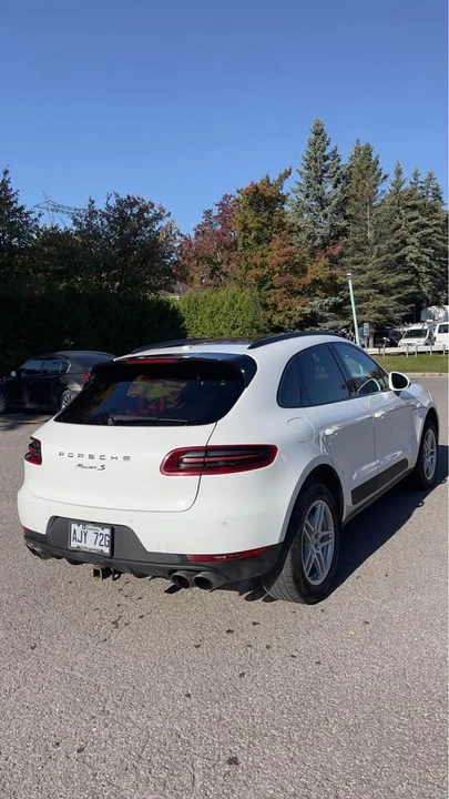2016 Porsche Macan - Image 3 of 11