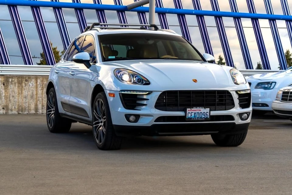 2016 Porsche Macan - Image 3 of 20