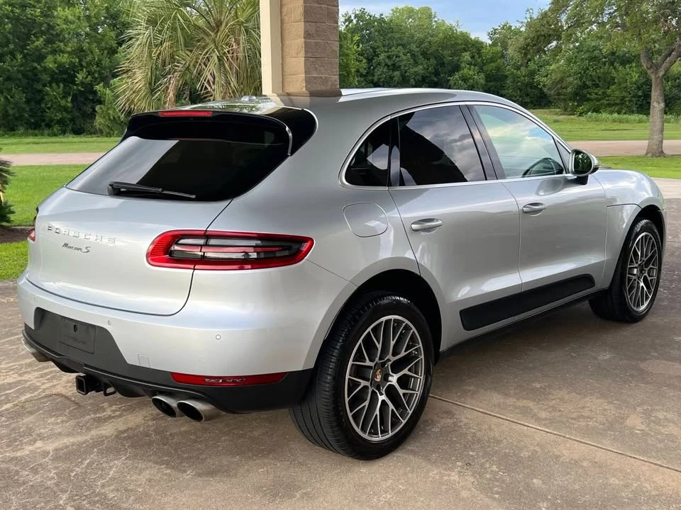 2016 Porsche Macan - Image 6 of 16