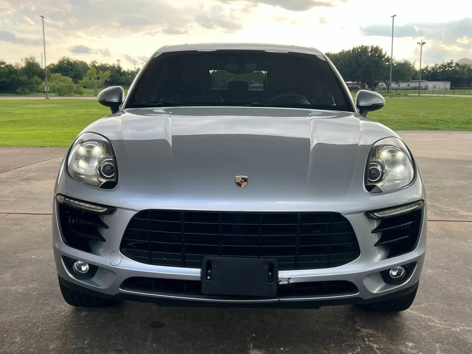 2016 Porsche Macan - Image 8 of 16