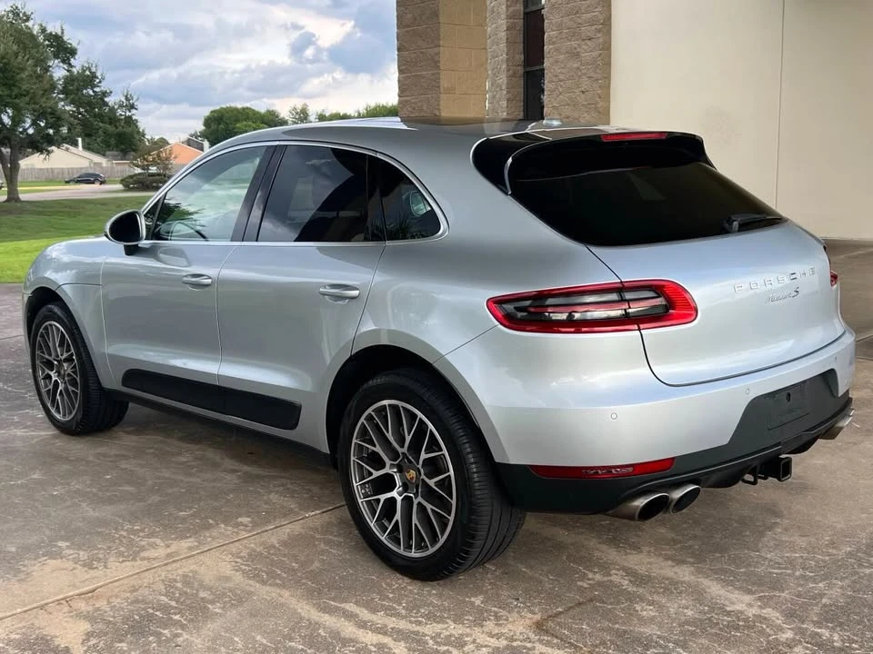 2016 Porsche Macan - Image 4 of 16
