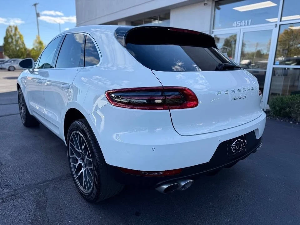 2016 Porsche Macan - Image 3 of 20