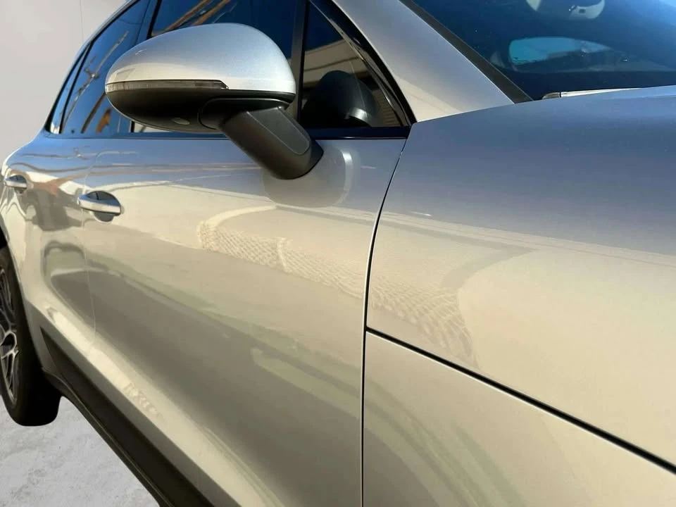 2016 Porsche Macan - Image 12 of 20