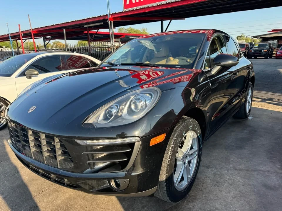 2016 Porsche Macan - Image 5 of 14