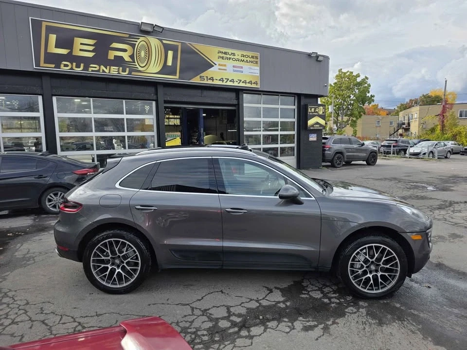 2016 Porsche Macan - Image 6 of 14