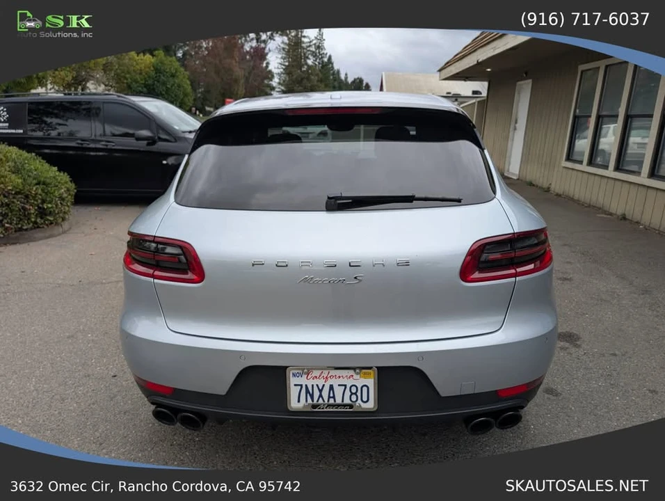 2016 Porsche Macan - Image 9 of 19