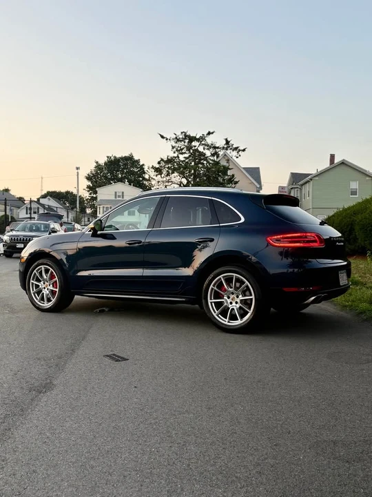 2016 Porsche Macan - Image 3 of 20
