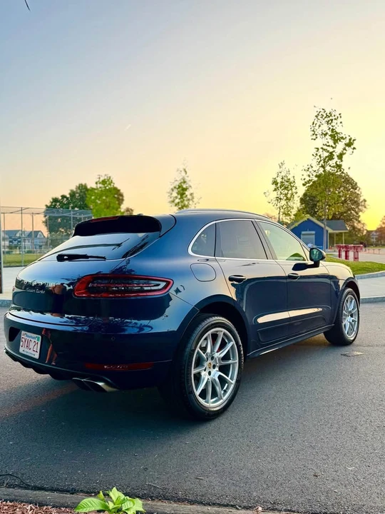 2016 Porsche Macan - Image 7 of 20