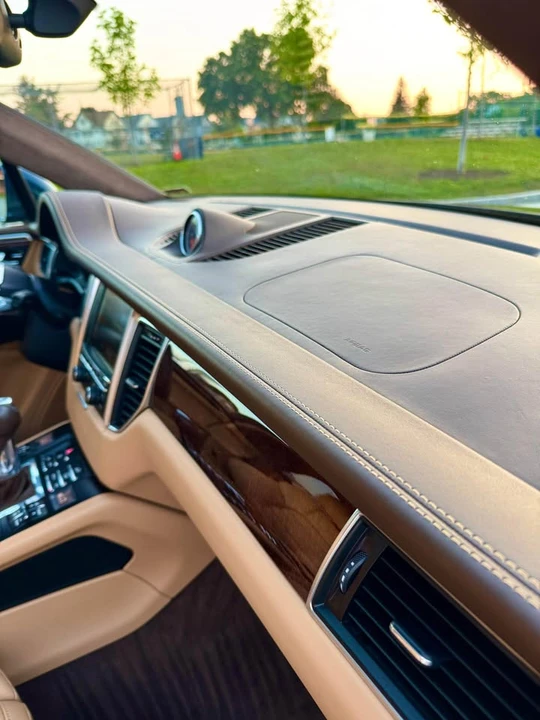 2016 Porsche Macan - Image 20 of 20