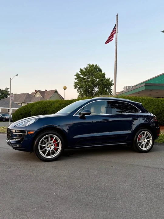 2016 Porsche Macan - Image 4 of 20