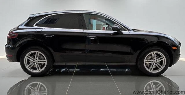 2016 Porsche Macan - Image 7 of 20