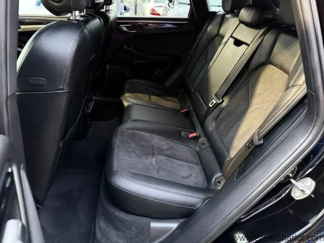 2016 Porsche Macan - Image 16 of 20