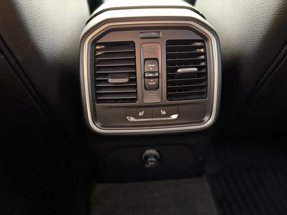 2016 Porsche Macan S - Image 15 of 17