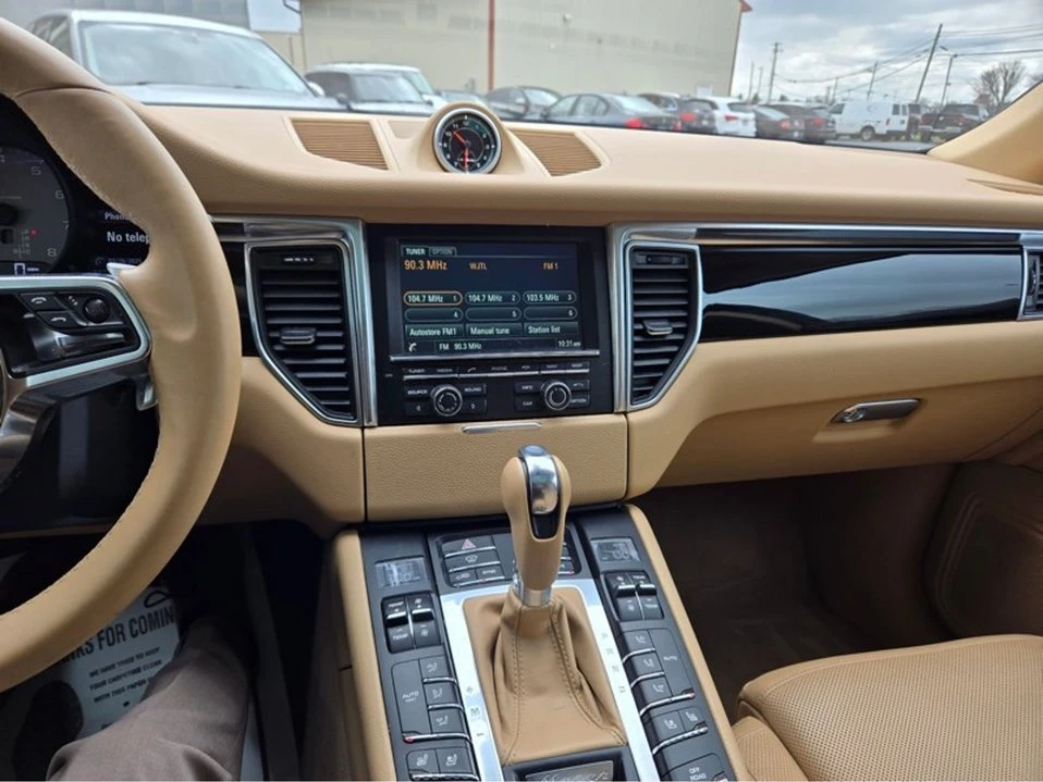 2016 Porsche Macan S - Image 15 of 17