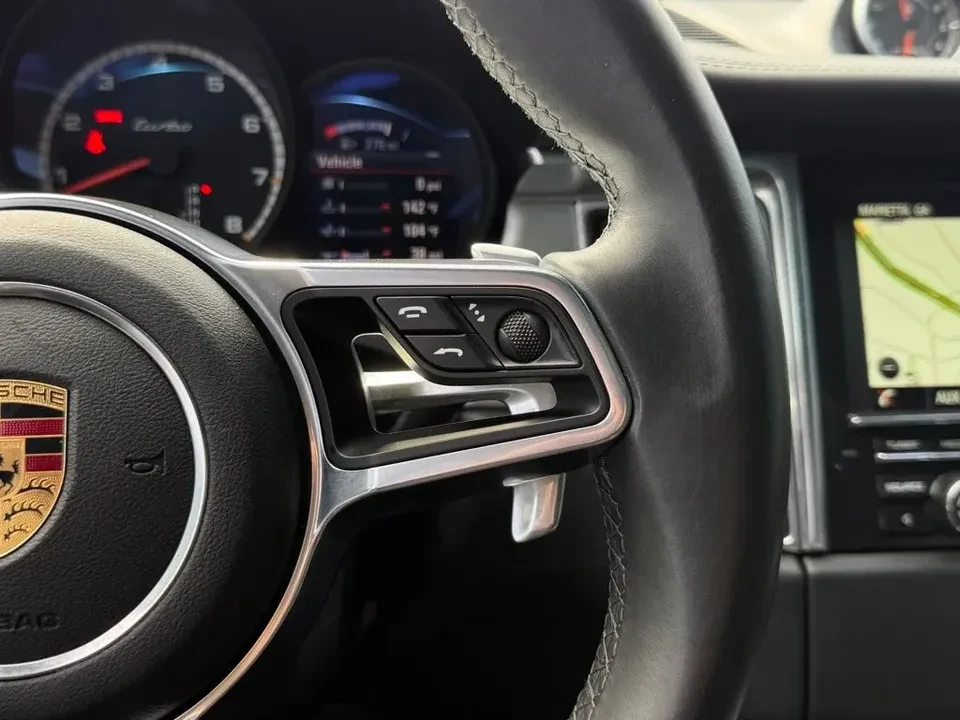 2016 Porsche Macan Turbo - Image 7 of 12