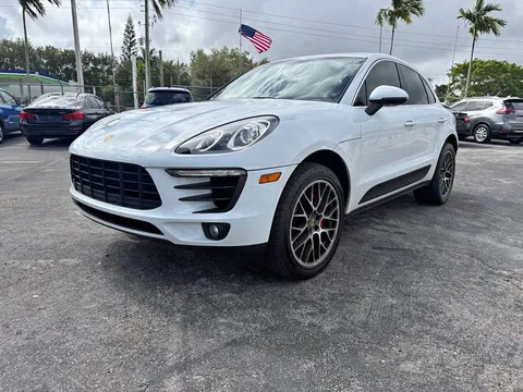 2016 Porsche Macan S