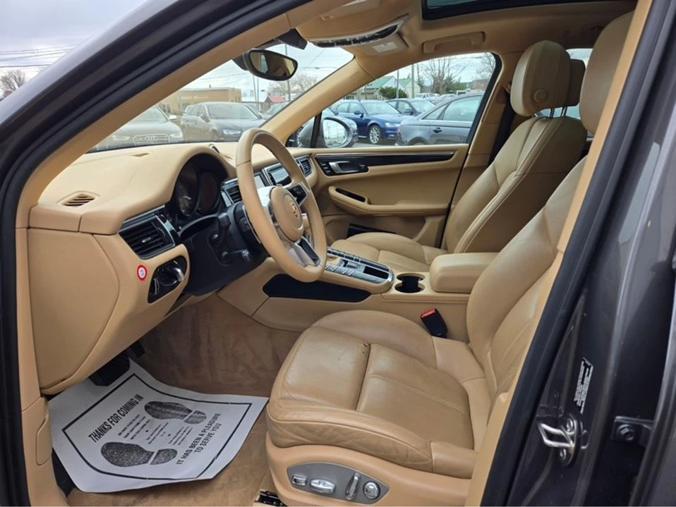 2016 Porsche Macan S - Image 9 of 17