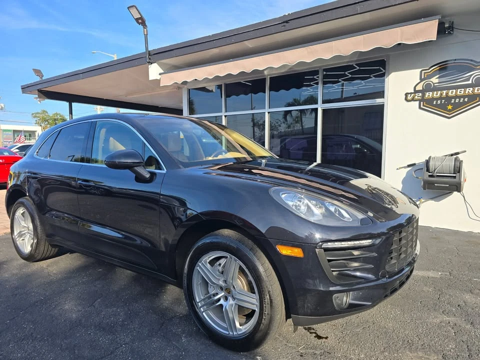 2016 Porsche Macan S - Image 8 of 18